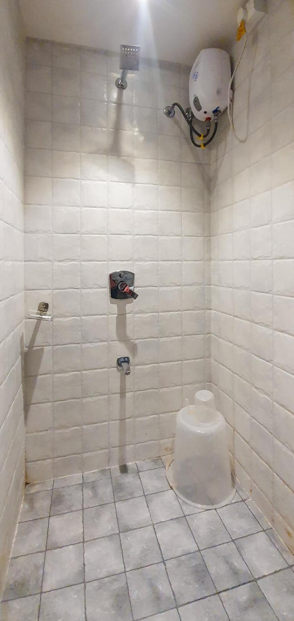 Hotel Nova Star Rajkot Bagian luar foto